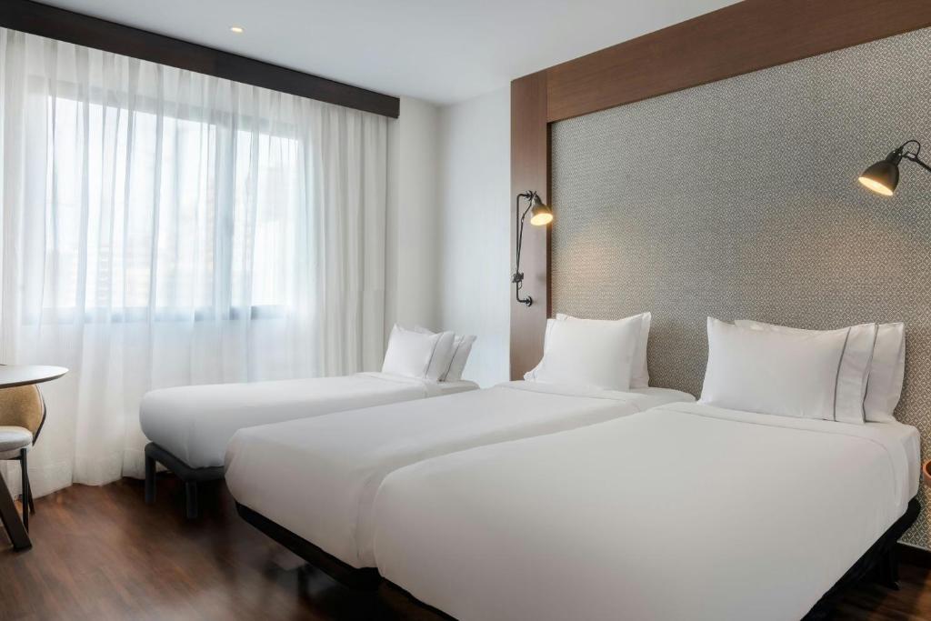 AC Hotel by Marriott Alicante - 三人标准双床间 - 带3张单人床/单人床
