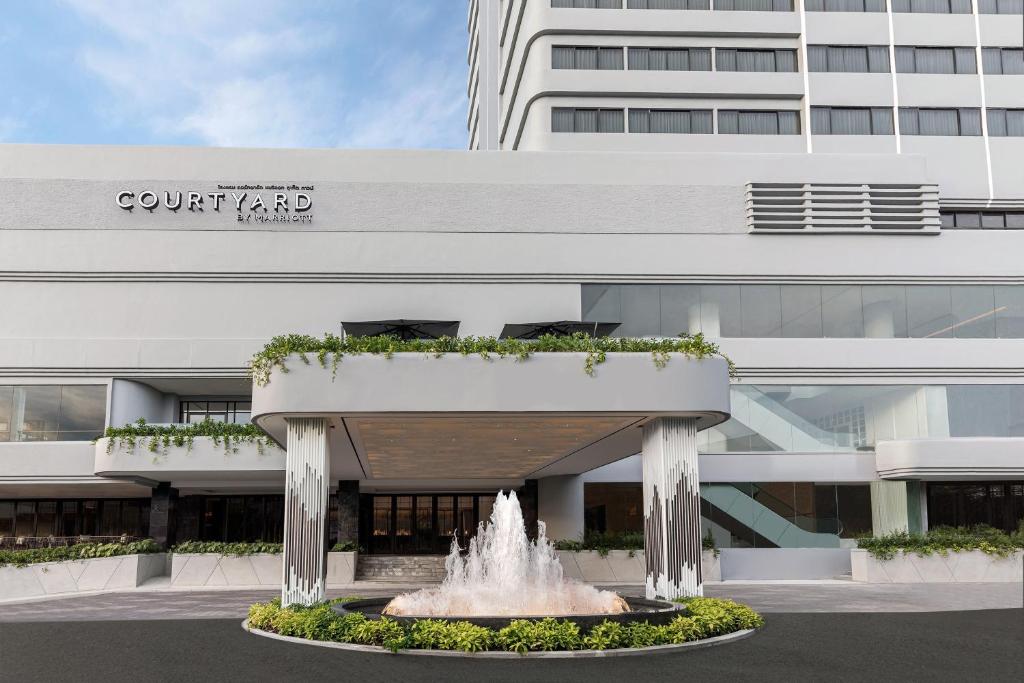 Courtyard by Marriott Phuket Town - Resim 13