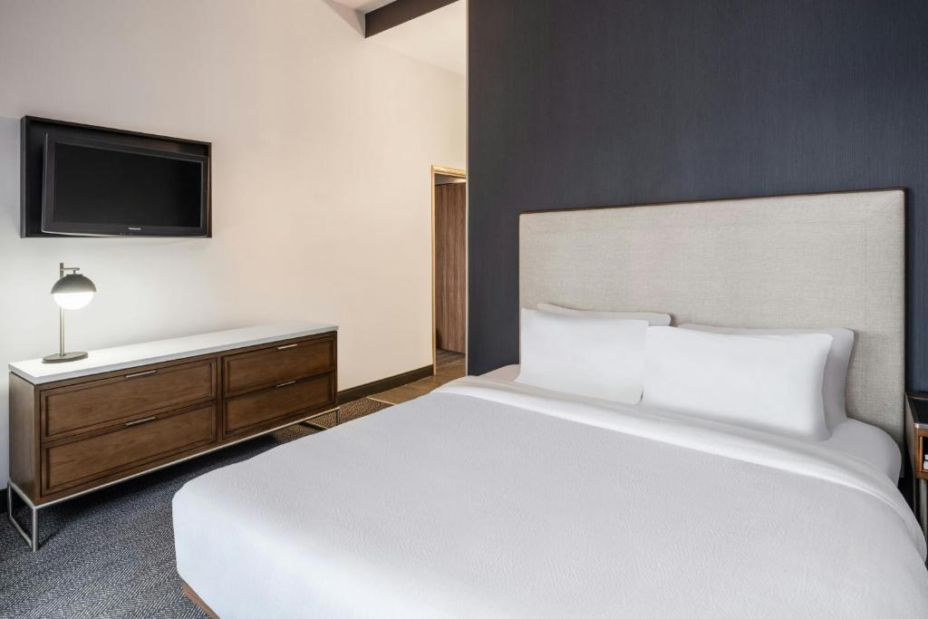 Courtyard by Marriott Denver Golden/Red Rocks photo