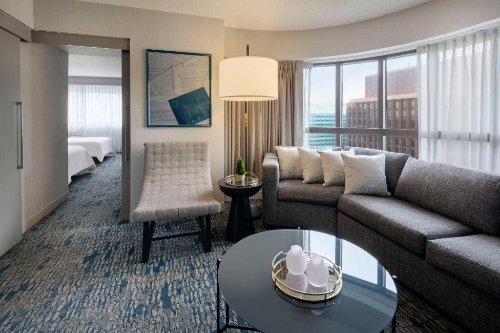 Sheraton Philadelphia Downtown - 
