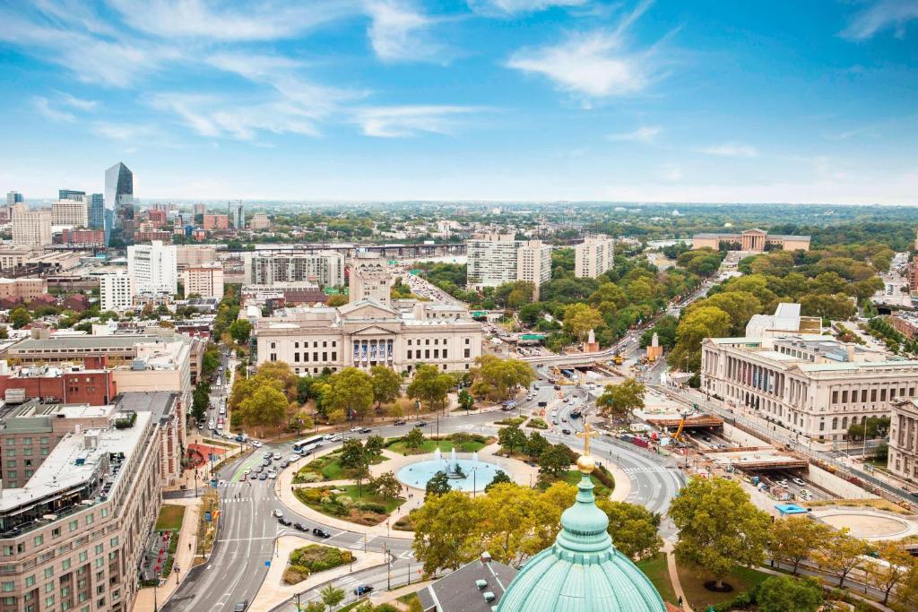 Sheraton Philadelphia Downtown - 