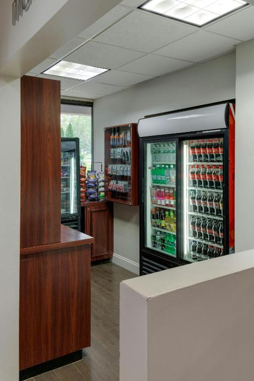 Courtyard by Marriott Portsmouth photo