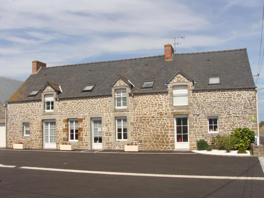 Saint-Broladre