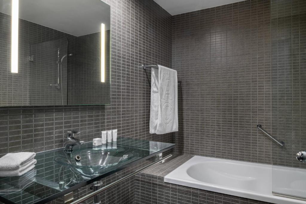 AC Hotel Porto by Marriott - Resim 22