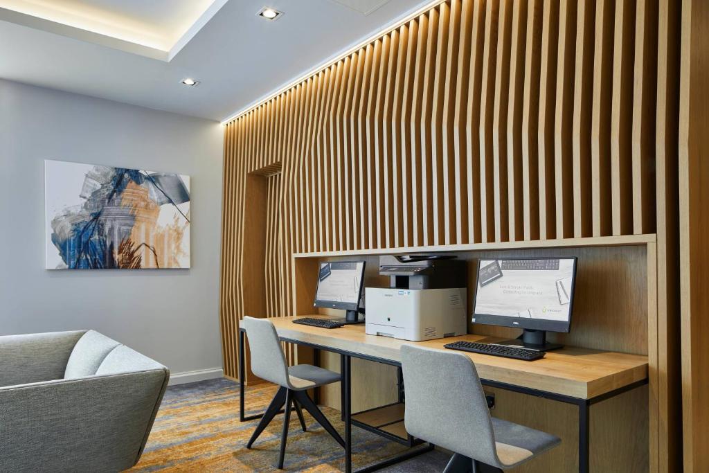 Courtyard by Marriott Oxford City Centre - Resim 30