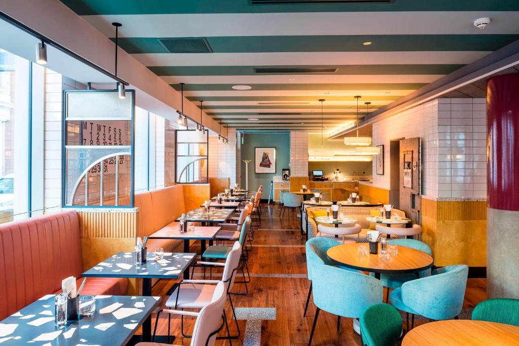 The Dixon, Tower Bridge, Autograph Collection - Resim 34