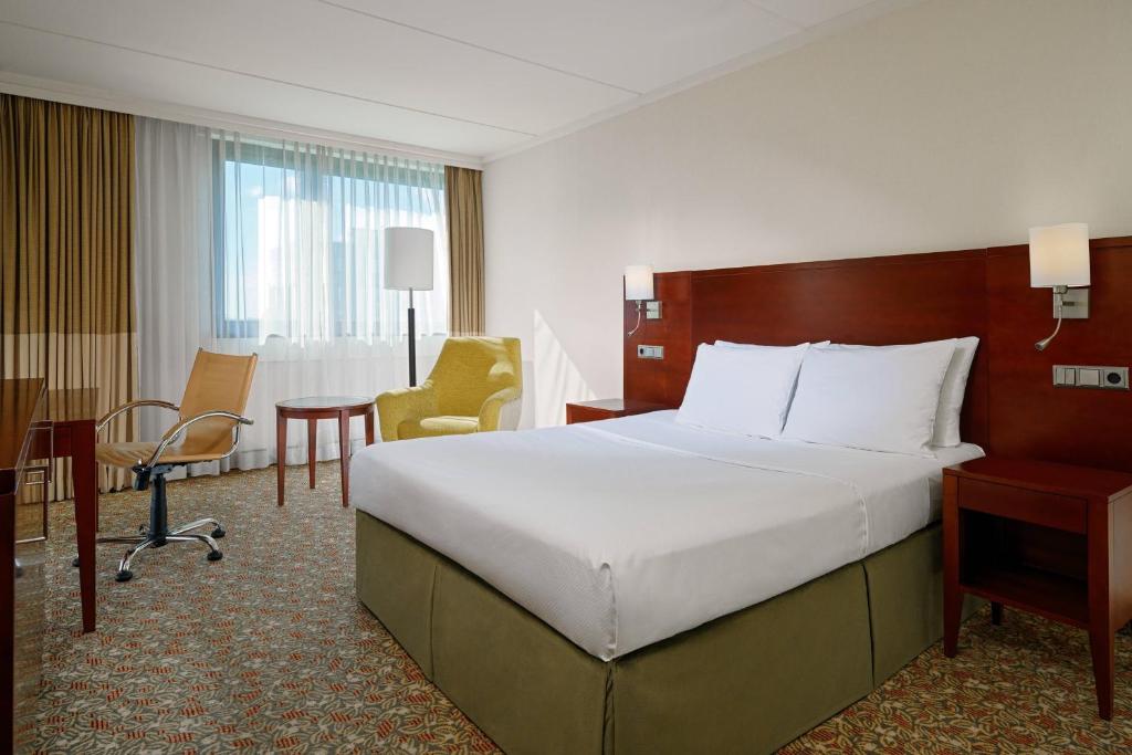 Courtyard by Marriott Düsseldorf Seestern - Resim 19