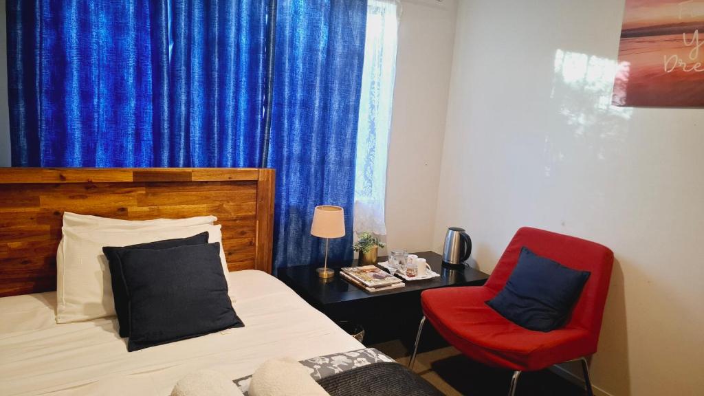 Modern Sunny & Comfy Rooms near Henderson, Auckland - Resim 28