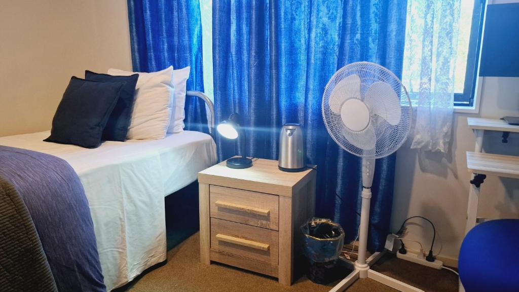 Modern Sunny & Comfy Rooms near Henderson, Auckland - Resim 24