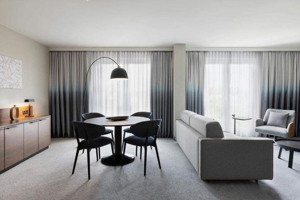 Courtyard by Marriott Munich City East - Resim 41