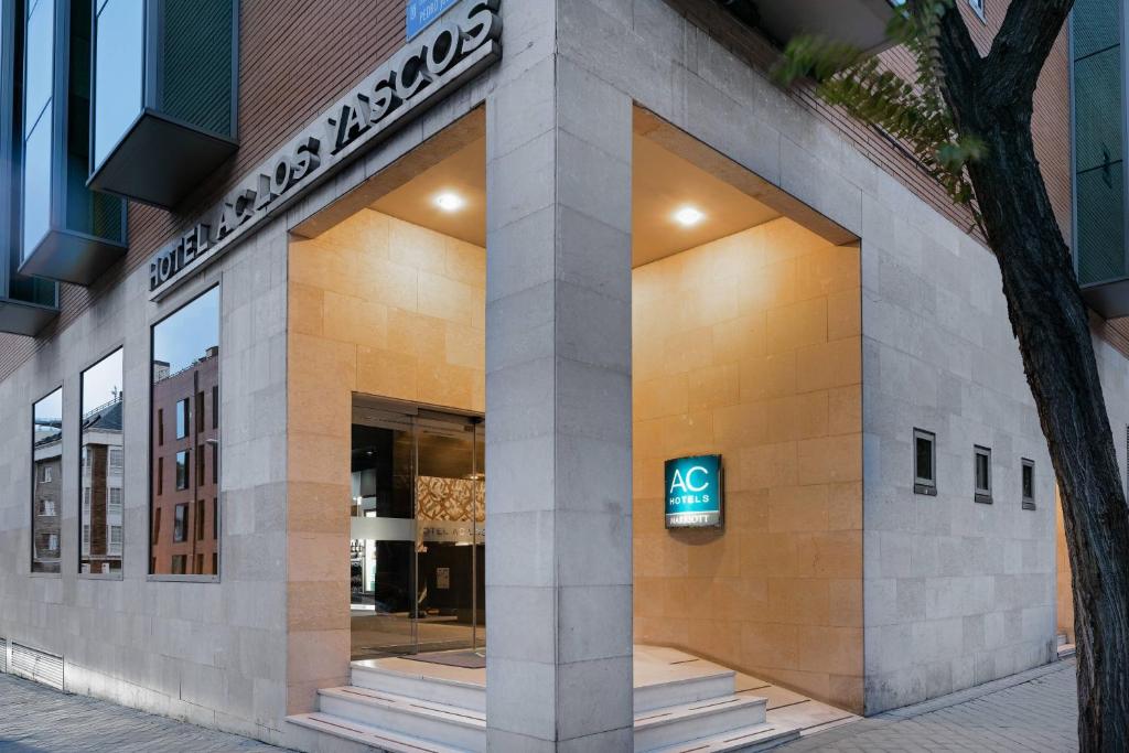 AC Hotel Los Vascos by Marriott - Resim 3