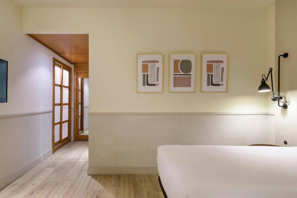 AC Hotel Los Vascos by Marriott - Resim 9