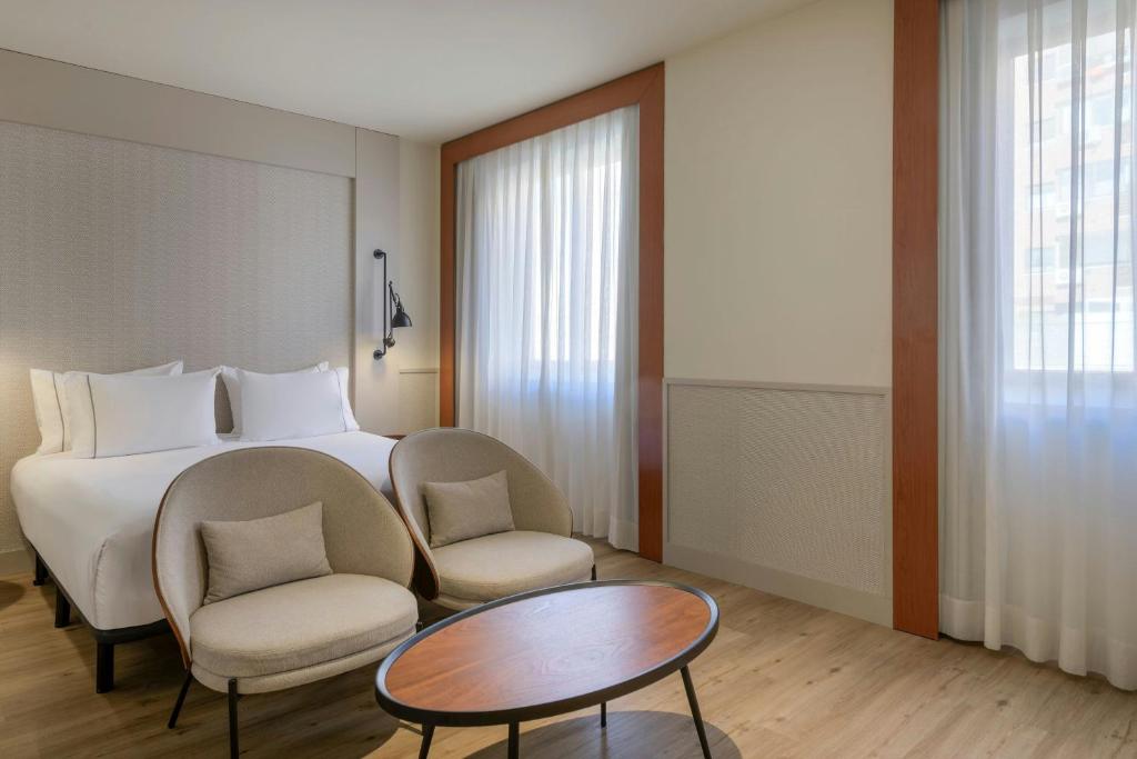 AC Hotel Los Vascos by Marriott - Resim 7