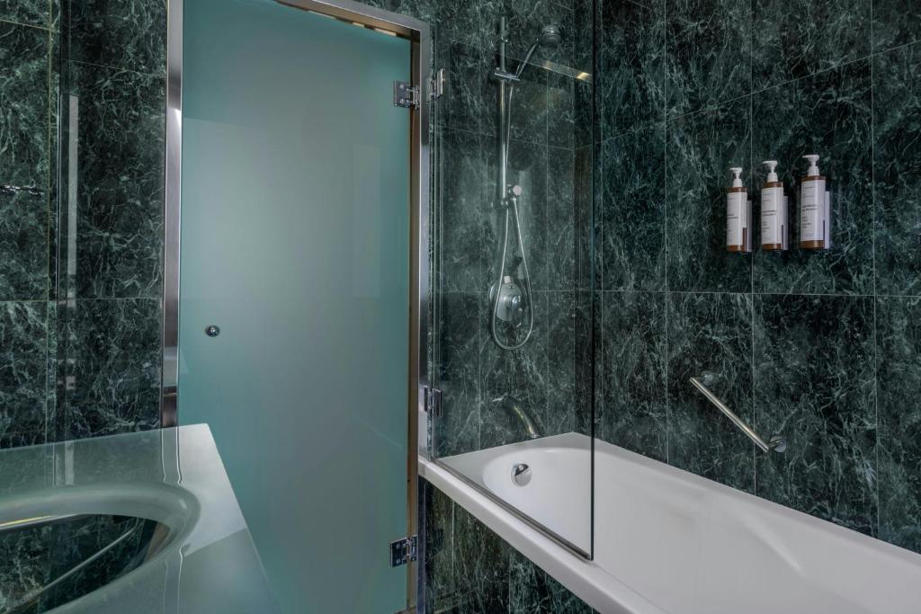 AC Hotel Los Vascos by Marriott - Resim 40