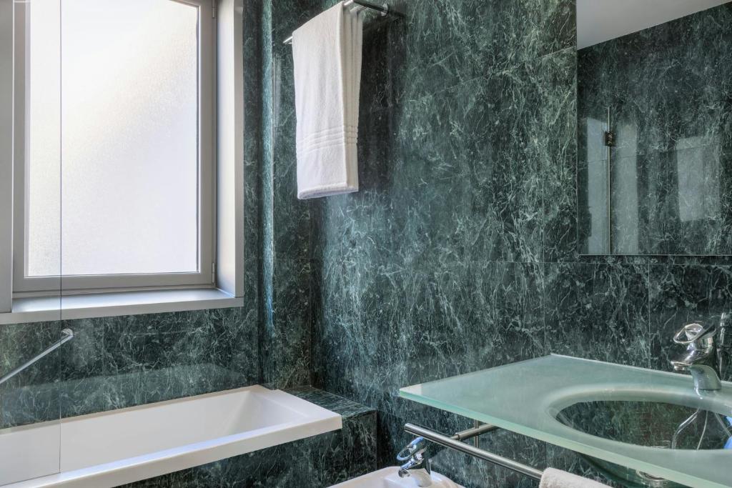 AC Hotel Los Vascos by Marriott - Resim 42