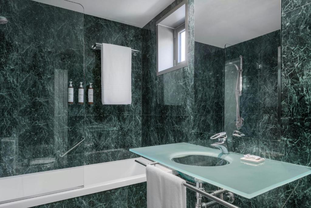 AC Hotel Los Vascos by Marriott - Resim 37