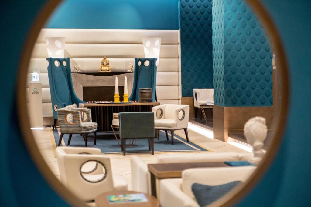 Sina Bernini Bristol, Autograph Collection - Resim 22