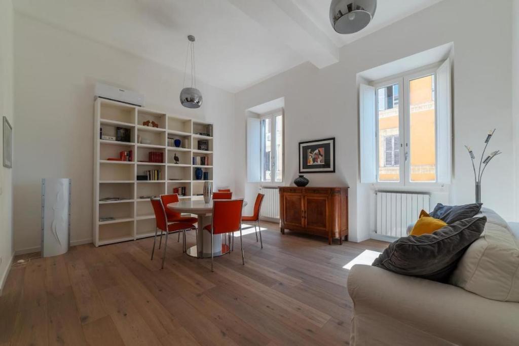 Bright apartment Acquario Romano