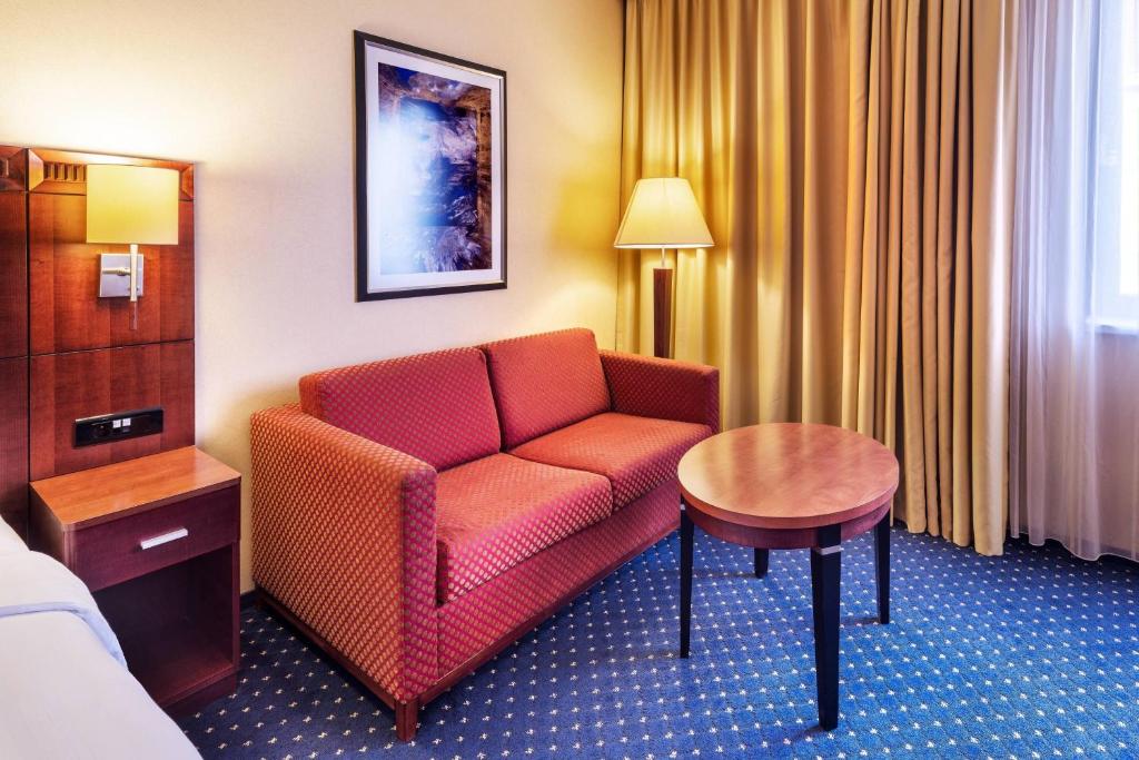 Courtyard by Marriott Prague City - Resim 20