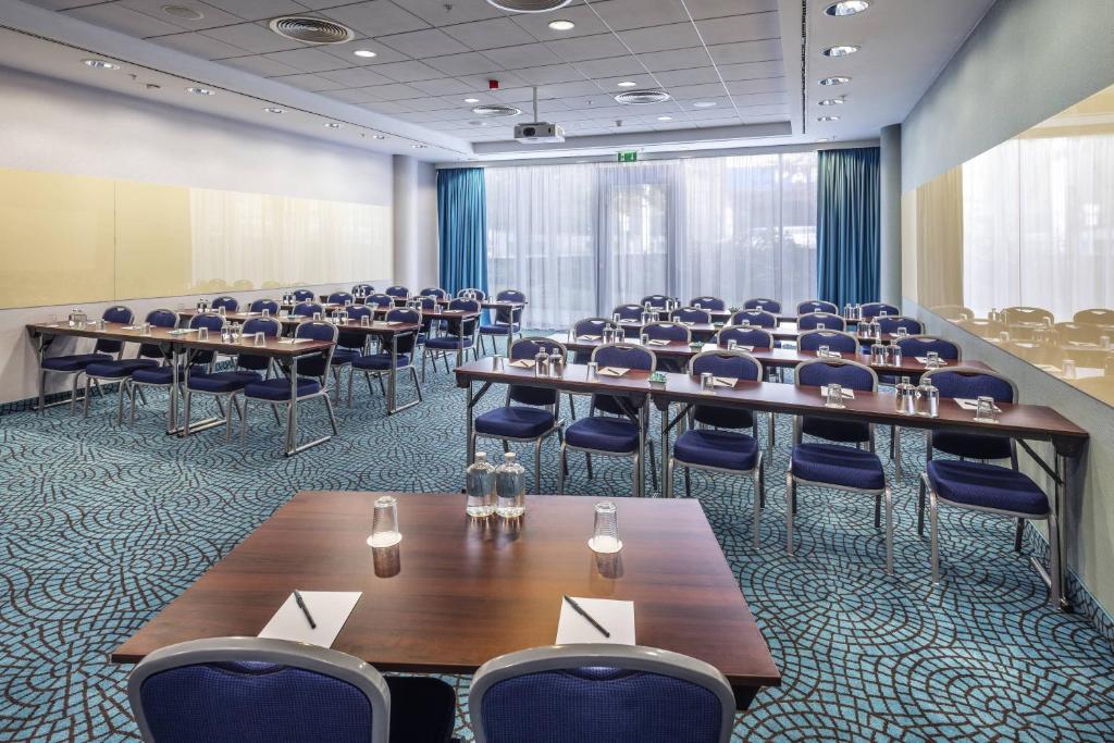 Courtyard by Marriott Prague City - Resim 42
