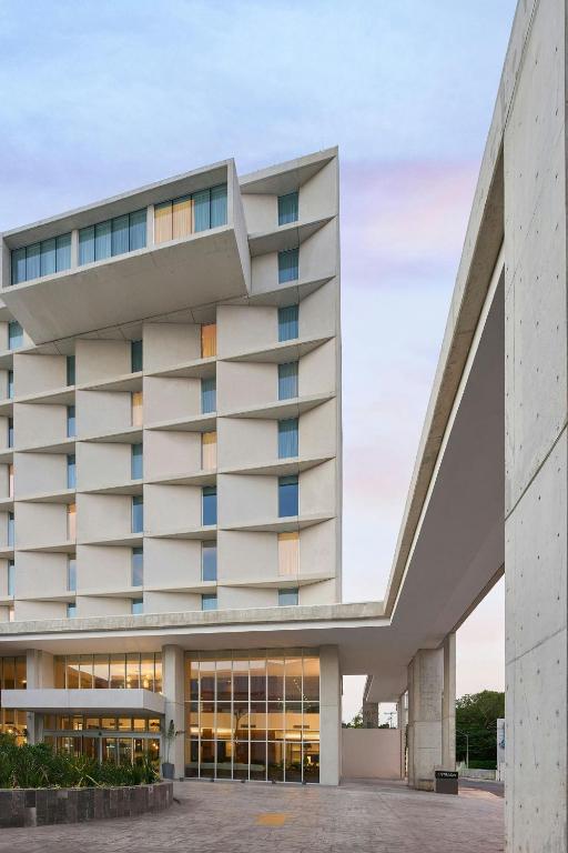 El edificio en el que está el hotel