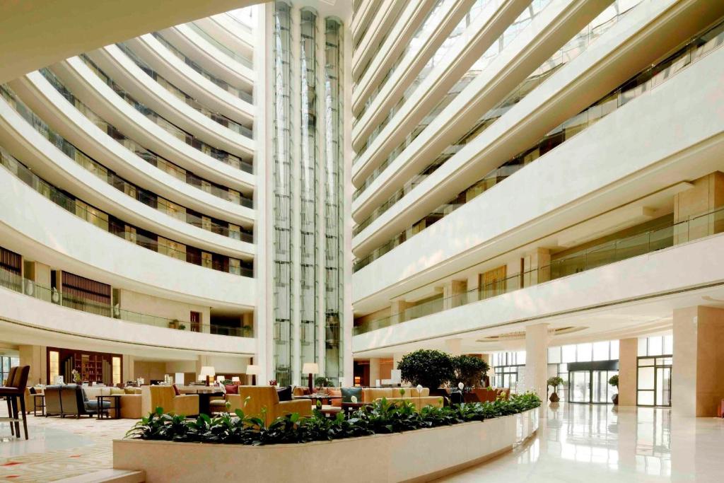 Fotografie z fotogalerie ubytování Renaissance Tianjin Lakeview Hotel v destinaci Tchien-ťin