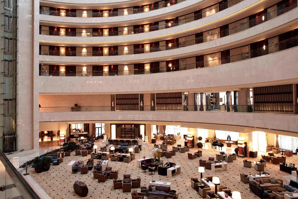 Fotografie z fotogalerie ubytování Renaissance Tianjin Lakeview Hotel v destinaci Tchien-ťin