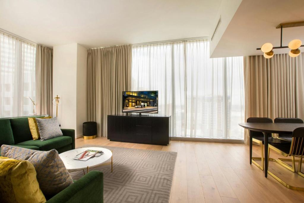 The Laura Hotel, Houston Downtown, Autograph Collection photo