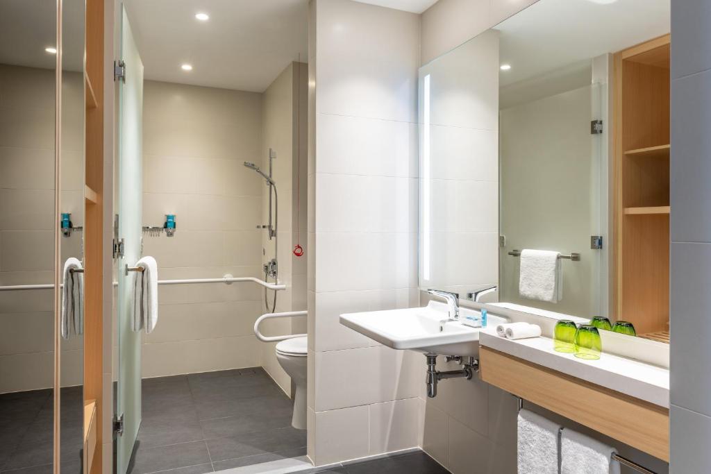 Aloft Dubai Creek - Resim 31