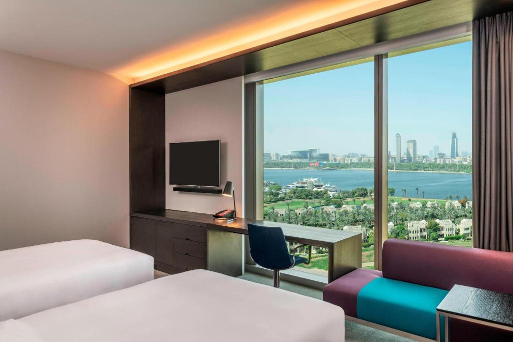 Aloft Dubai Creek - Resim 25