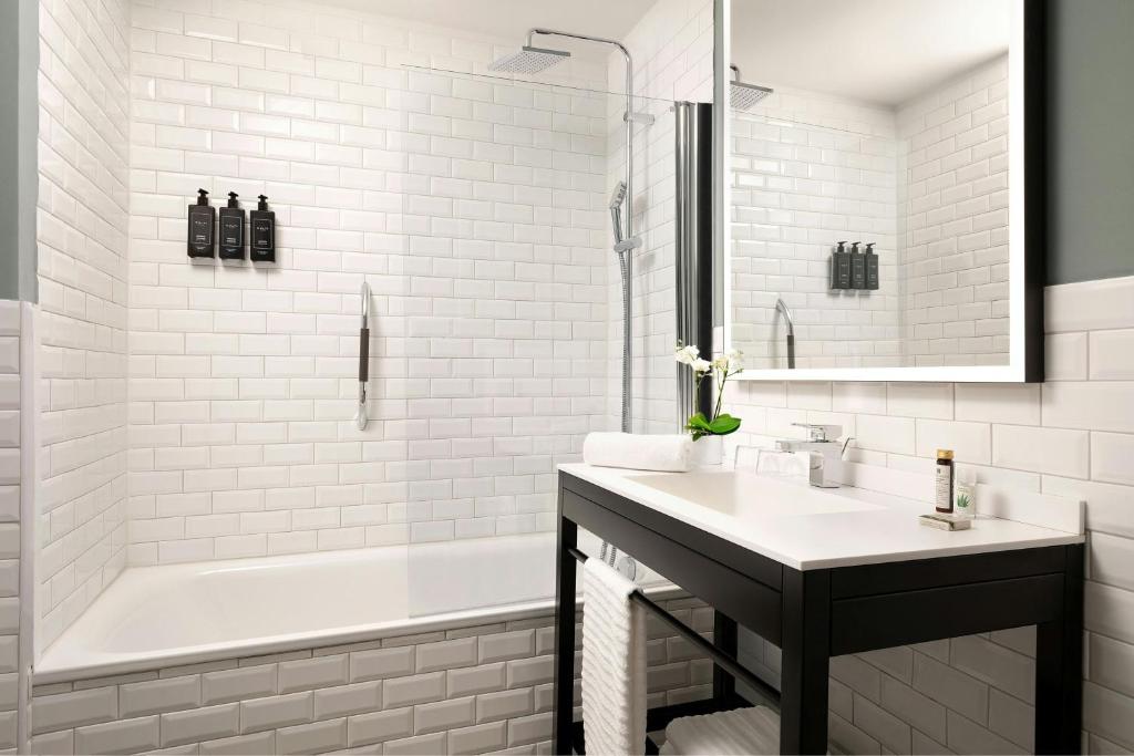 Duo Milan Porta Nuova, a Tribute Portfolio Hotel - Resim 24