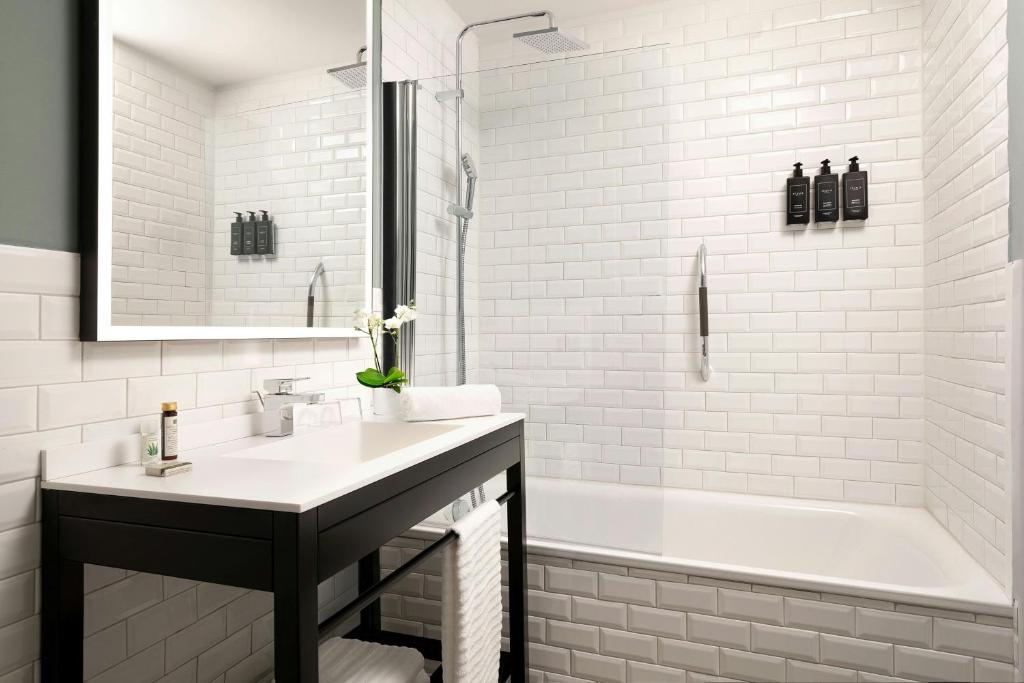 Duo Milan Porta Nuova, a Tribute Portfolio Hotel - Resim 25