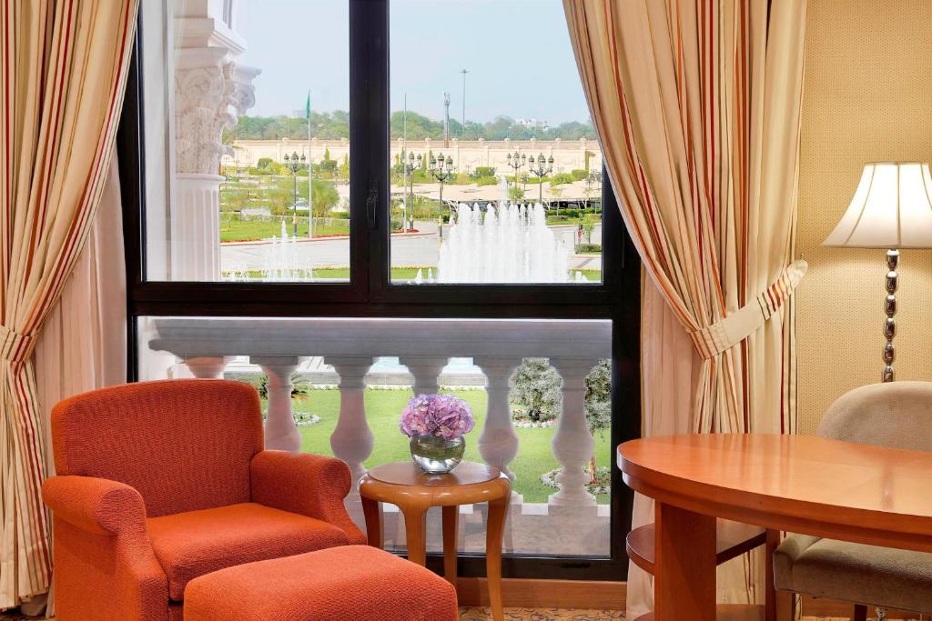 Posezení v ubytování The Ritz-Carlton, Riyadh