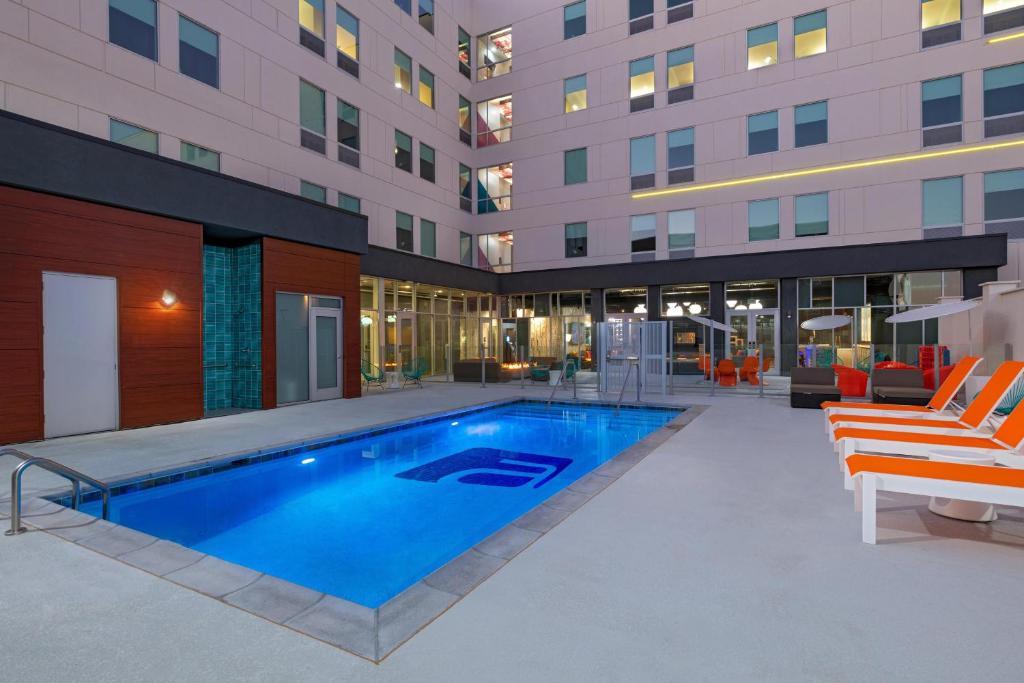 Aloft by Marriott Waco Downtown photo