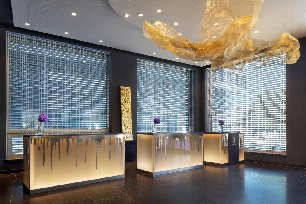 Foto Zürichis asuva majutusasutuse Renaissance Zurich Tower Hotel galeriist