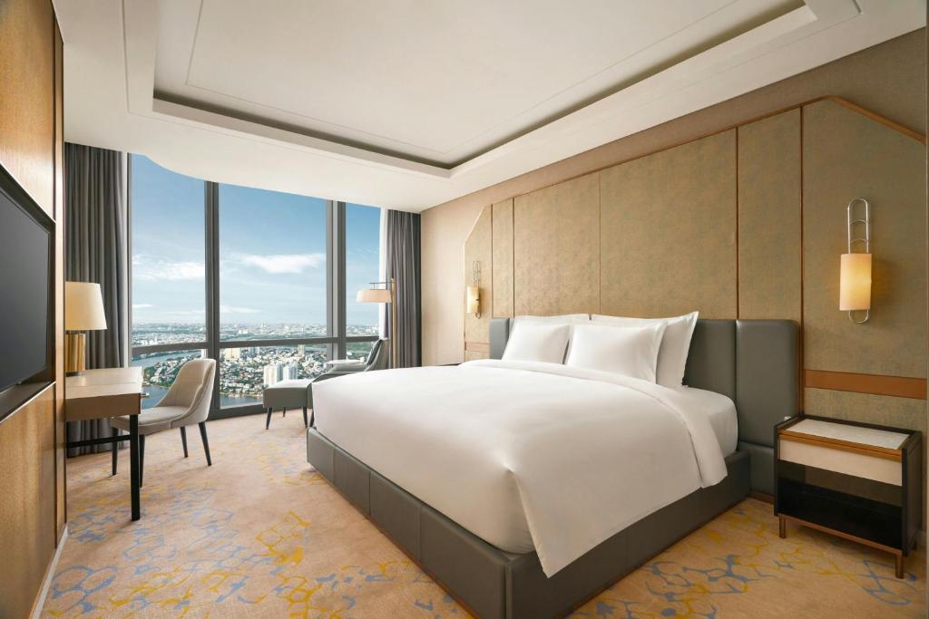 Phòng Club Giường Cỡ King Với Tầm Nhìn Lên Bầu Trời - Quyền Sử Dụng Club Lounge