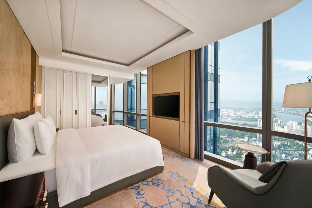 Phòng Club Giường Cỡ King Với Tầm Nhìn Toàn Cảnh - Quyền Sử Dụng Club Lounge