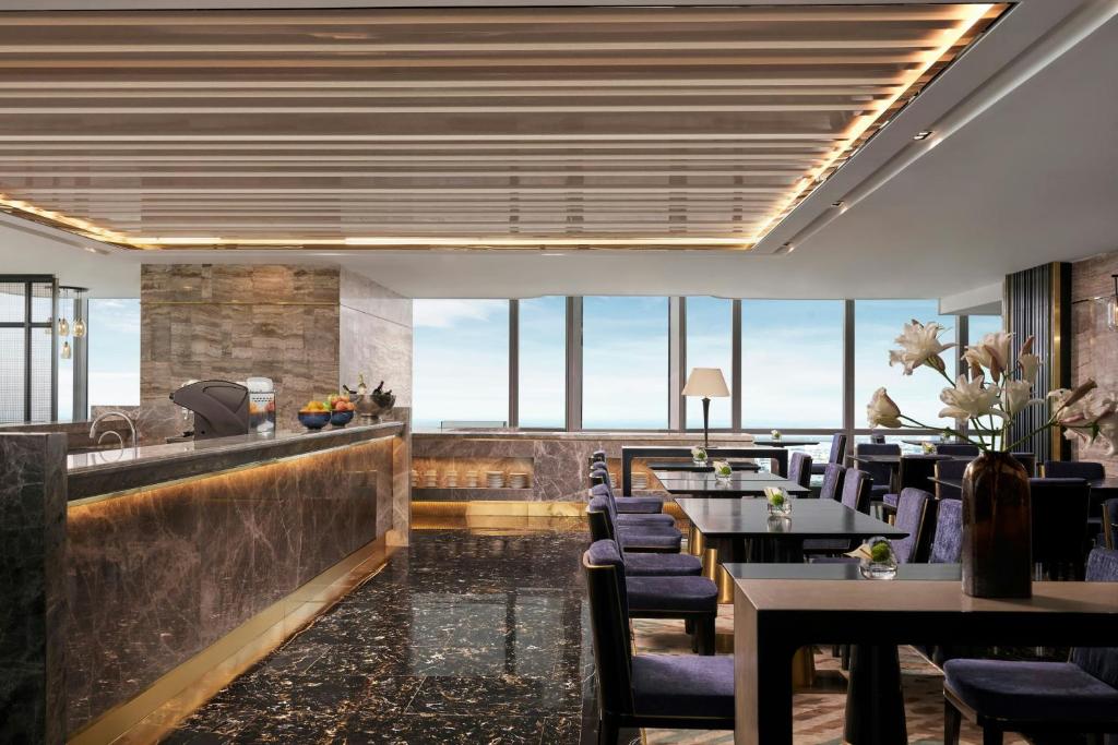 Phòng Club Giường Cỡ King Với Tầm Nhìn Toàn Cảnh - Quyền Sử Dụng Club Lounge