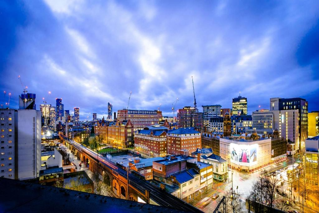 Nespecifikovaný výhled na destinaci Manchester nebo výhled na město při pohledu z hotelu