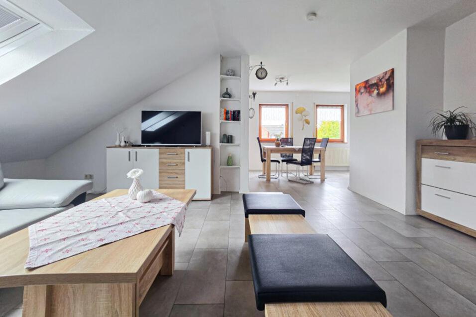 PREMIUM Ferienwohnung Michelau - Apartamento De Dos Dormitorios