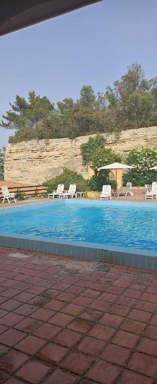 Bazén v ubytování Summer Paradise nebo v jeho okolí