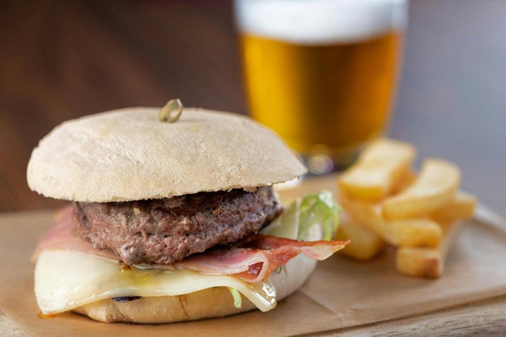 AC Hotel Sevilla Fórum by Marriott - Resim 26