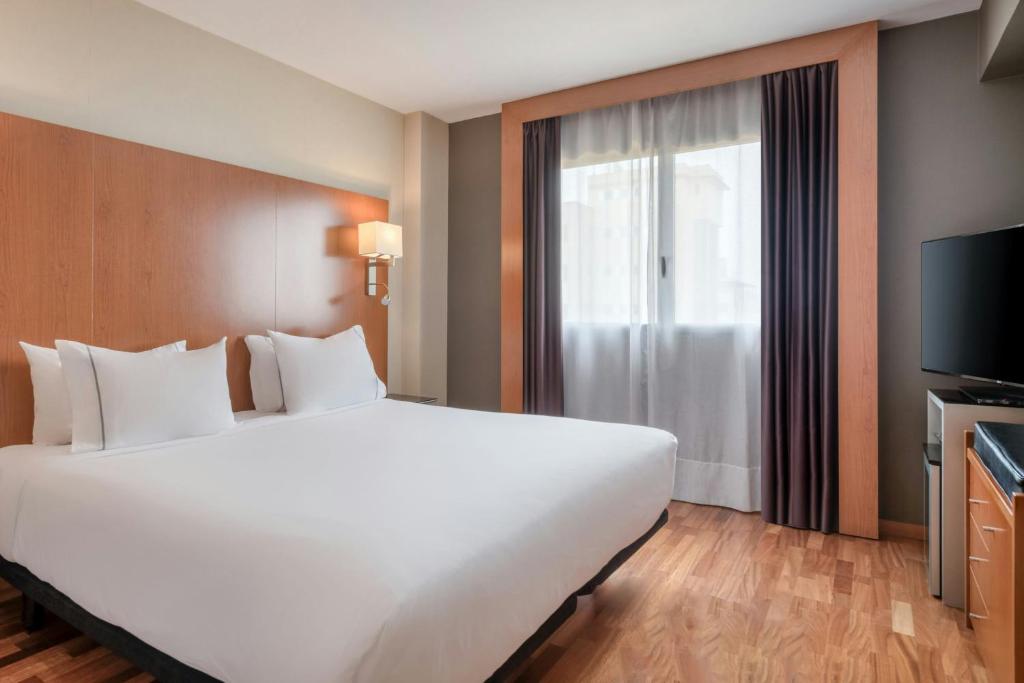 AC Hotel Sevilla Fórum by Marriott - Resim 17