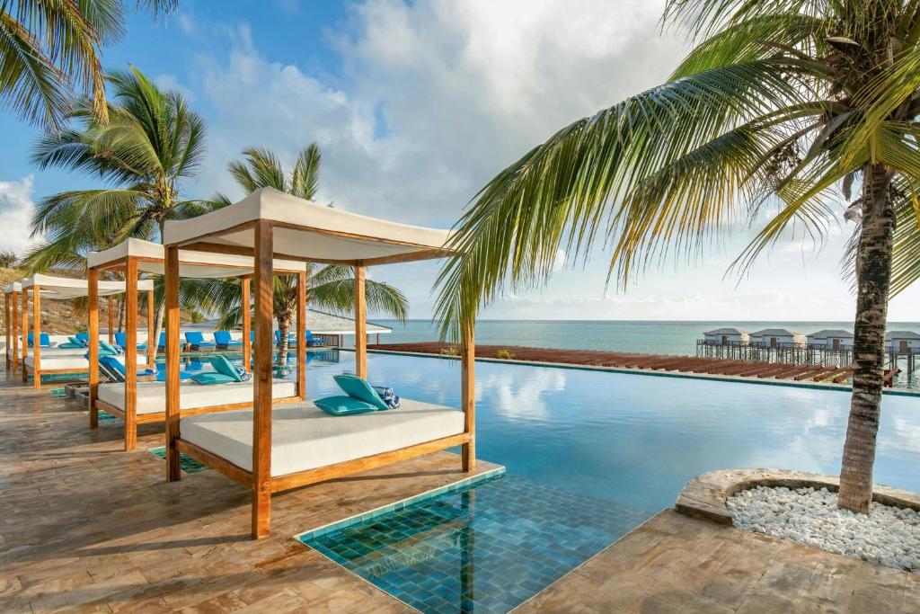 Kolam renang di atau di dekat Le Mersenne Zanzibar, Autograph Collection