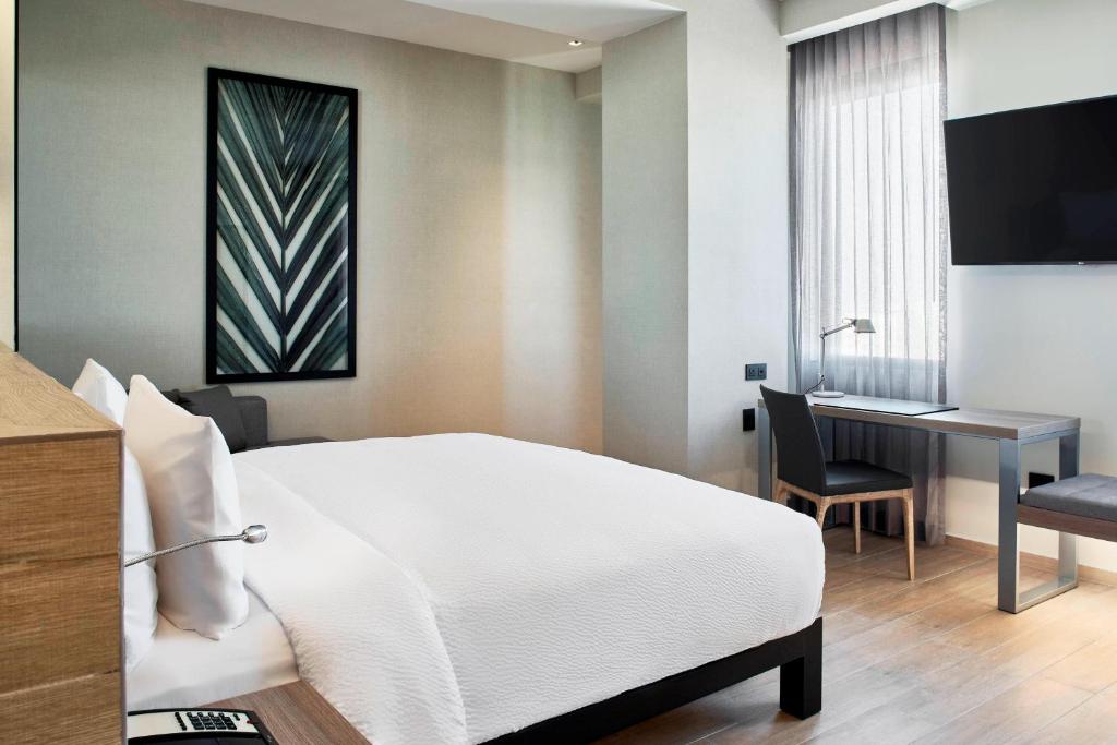 TV a/nebo společenská místnost v ubytování AC Hotel by Marriott Veracruz