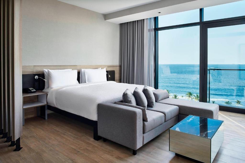 Postel nebo postele na pokoji v ubytování AC Hotel by Marriott Veracruz