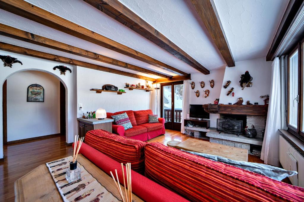 Posezení v ubytování Chesa Aruons 21 - St. Moritz