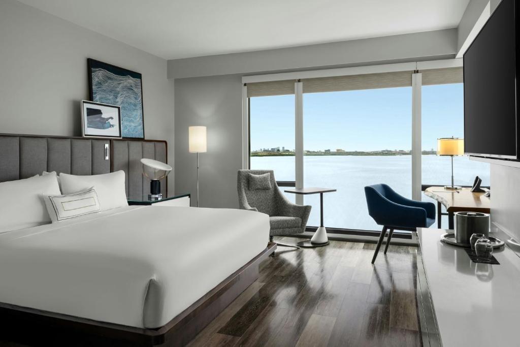 The CURRENT Hotel, Autograph Collection - 