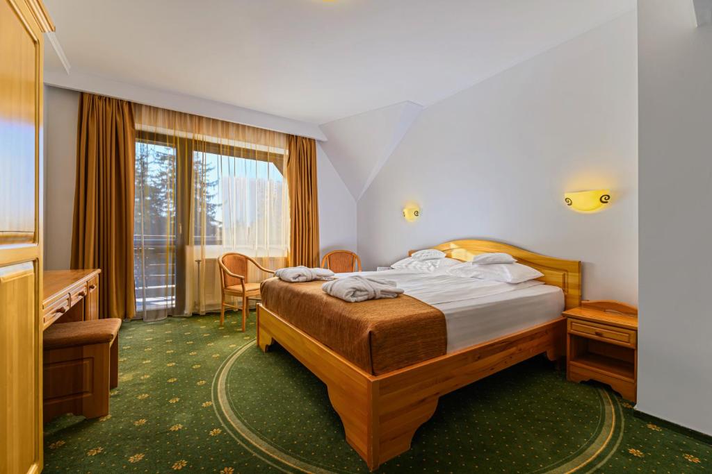 
Two-Bedroom Apartment with Balcony
