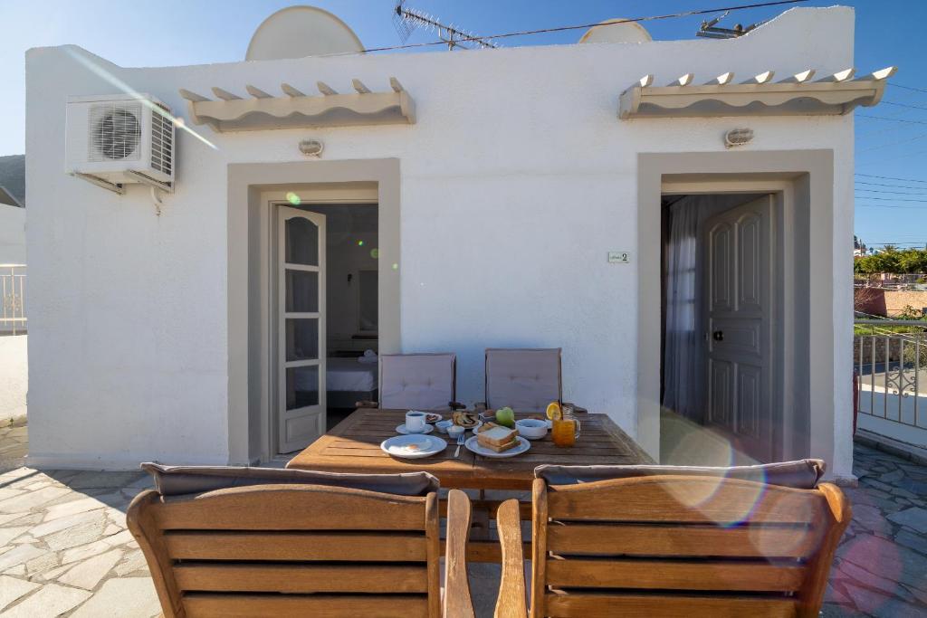 Photo from Hesperia Apartments in n, Crete, Greece